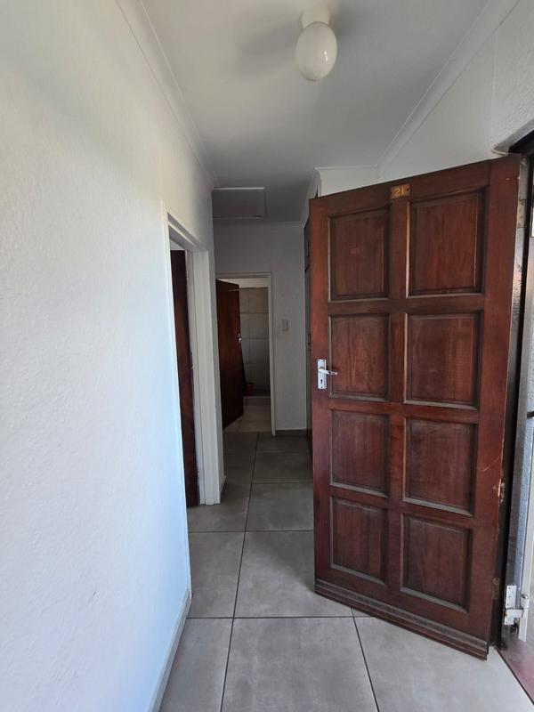 To Let 2 Bedroom Property for Rent in Thornton Western Cape